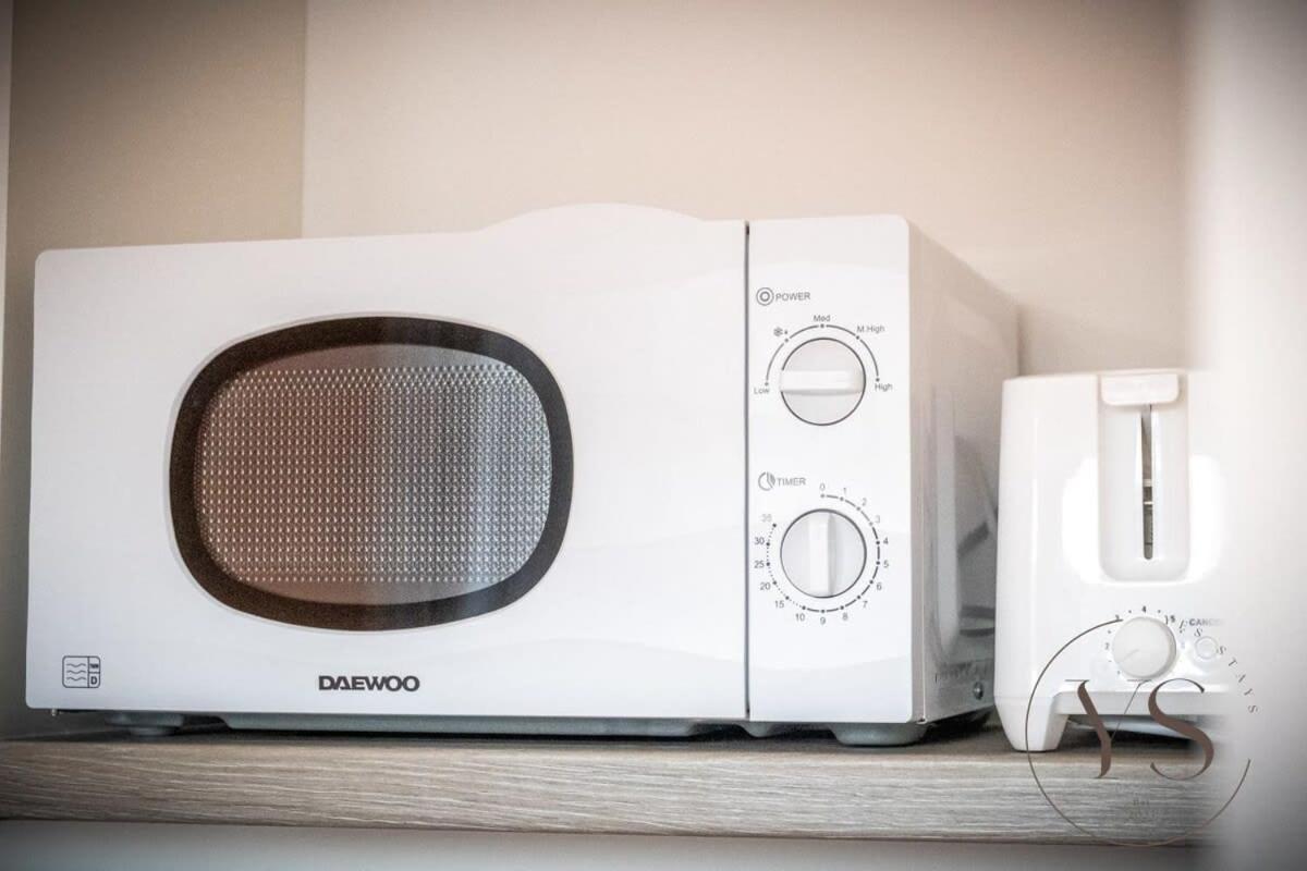 Sienna Longton 2c - Wi-fi, Alton Towers, Netflix Apartment *